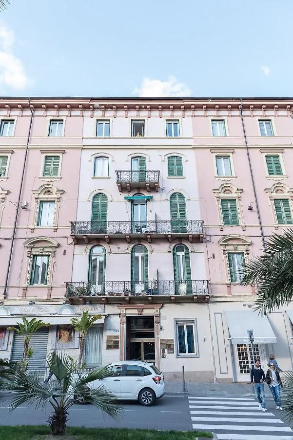 Penthouse Three Bedrooms Sanremo 0*,  Italy
